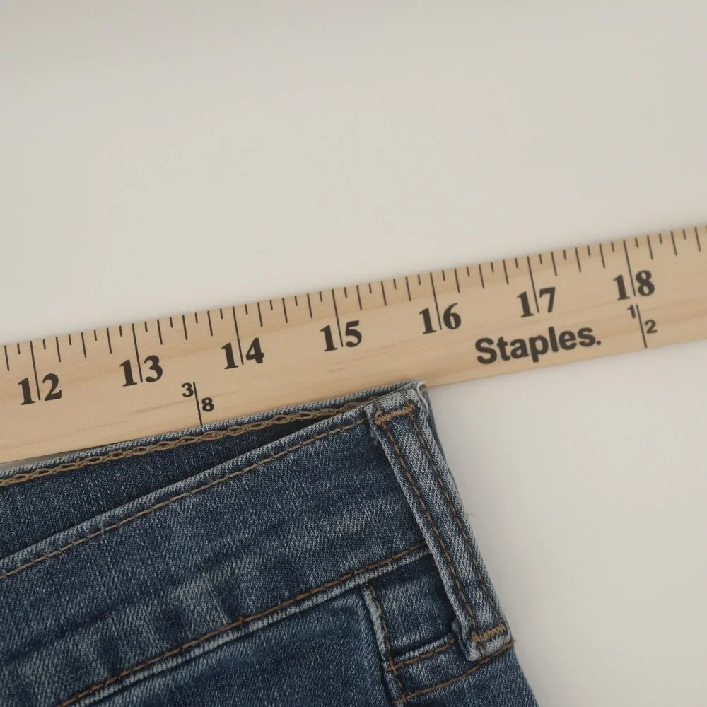 Levi's 511 Mens 32x30 Slim Fit Jeans Blue Medium Wash Denim Excellent‎